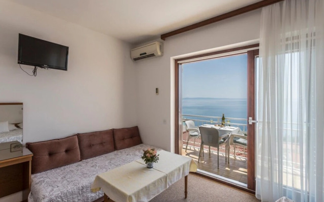 Vedra- Free Parking and Close to the Beach - SA2 - B