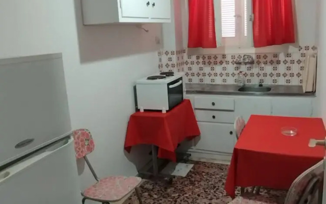 Frinda Studio Next to the sea