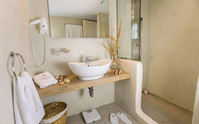 Tholaria Boutique Hotel