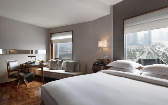 Les Suites Orient, Bund Shanghai