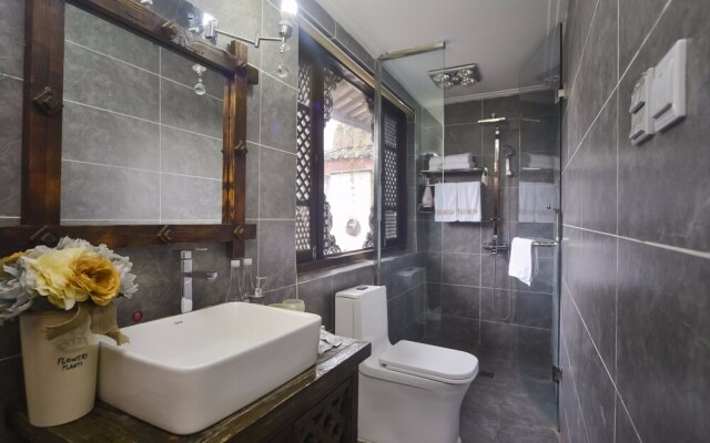 Lijiang NaliNali Garden Inn