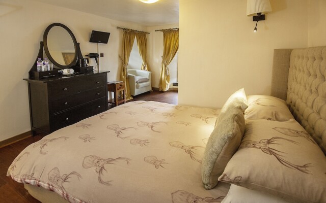 The Falls Of Dochart Inn