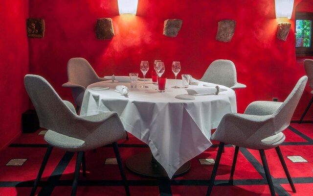 Le B. Suites, Chambres & Restaurant