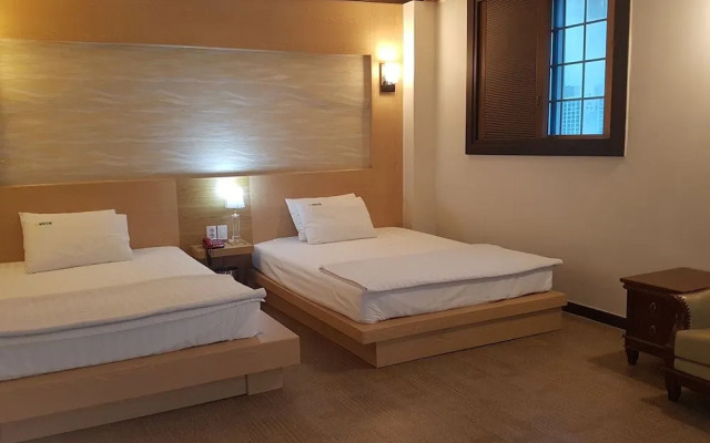 Daegu Hilltop Hotel
