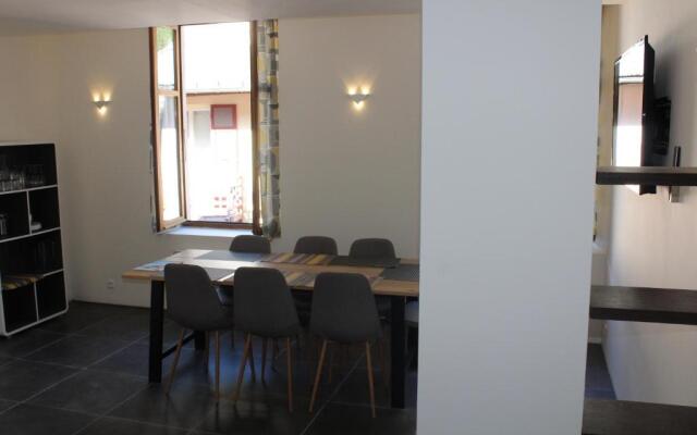 Riders Apartments