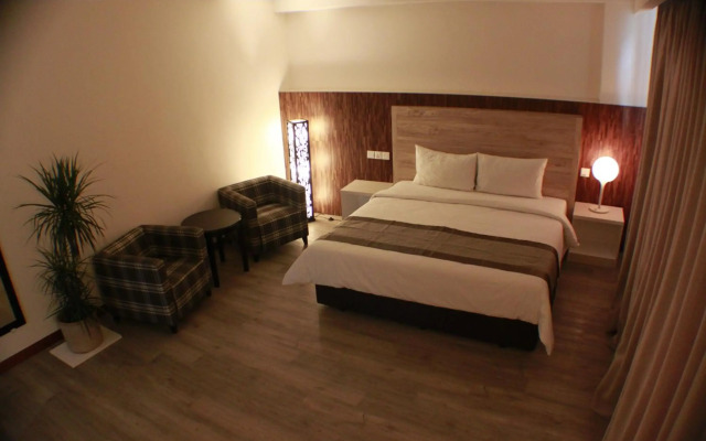 Molek Garden Hotel