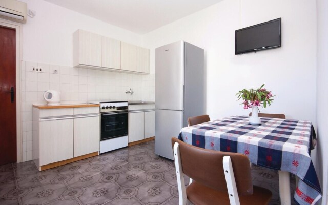 Stunning Home in Vodice With Wifi and 2 Bedrooms