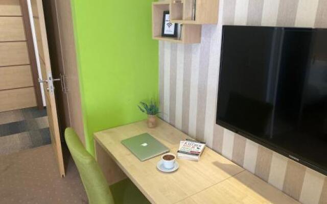 Laurus Motel Airport Tuzla