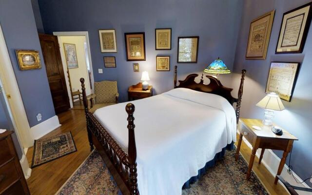 Hanna House Bed & Breakfast