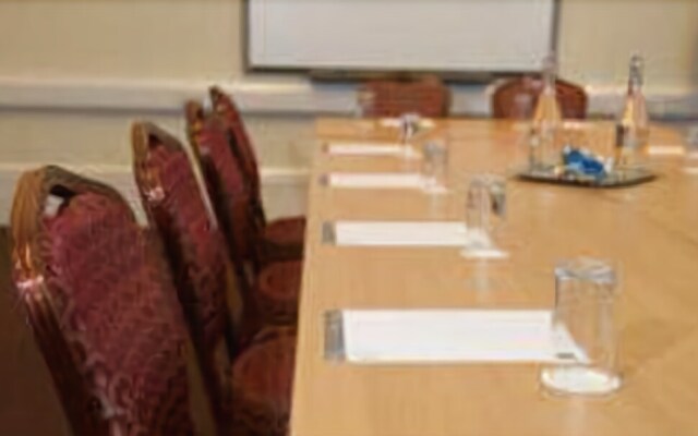 Oakwood House Hotel