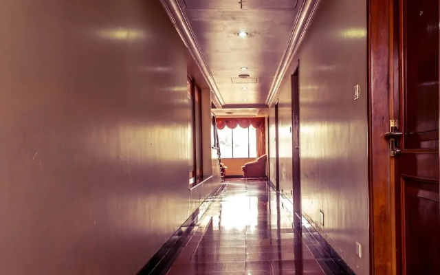 Oyo Rooms Opposite Cmr Central