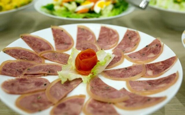 Lucky Hotel Nha Trang