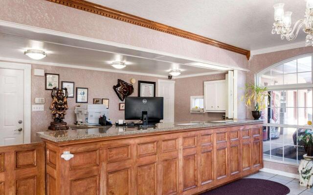 Econo Lodge Jasper