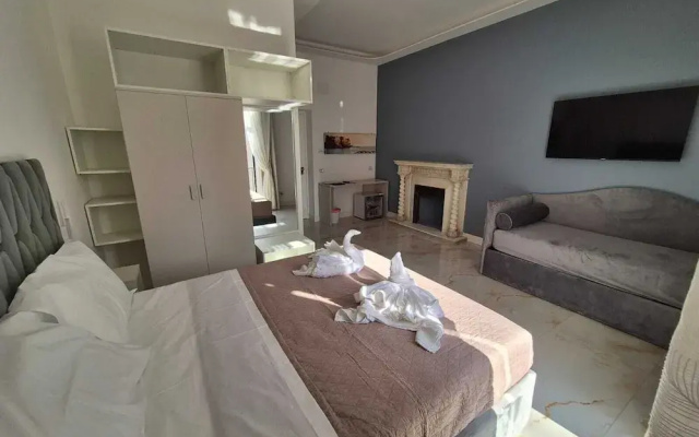 Arco Boutique Rooms