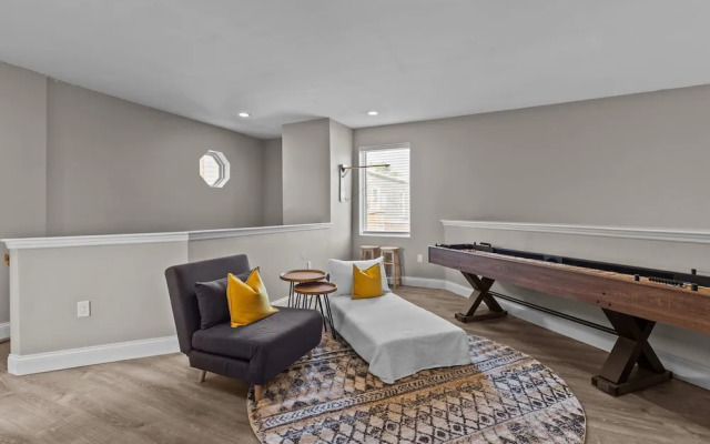 West End Whimsy | JZ Vacation Rentals