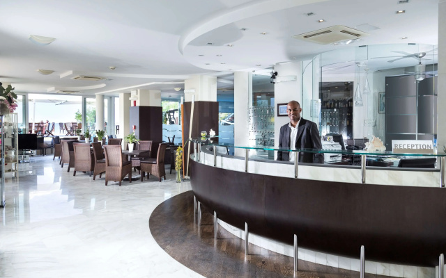 Hotel Sans Souci