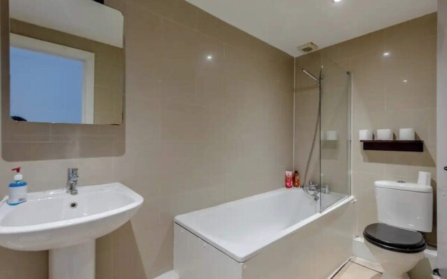 Bright & Contemporary 1BD Flat - Haggerston