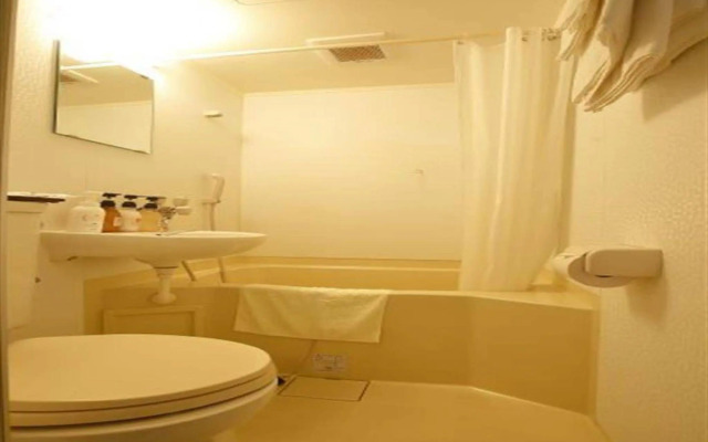Grampus Inn Osaka Namba