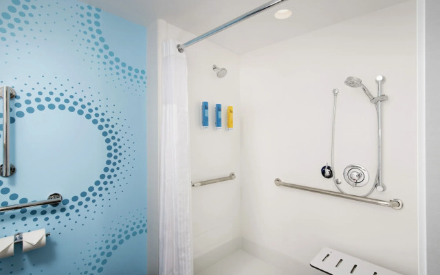 Tru by Hilton Nashville Downtown Convention Center