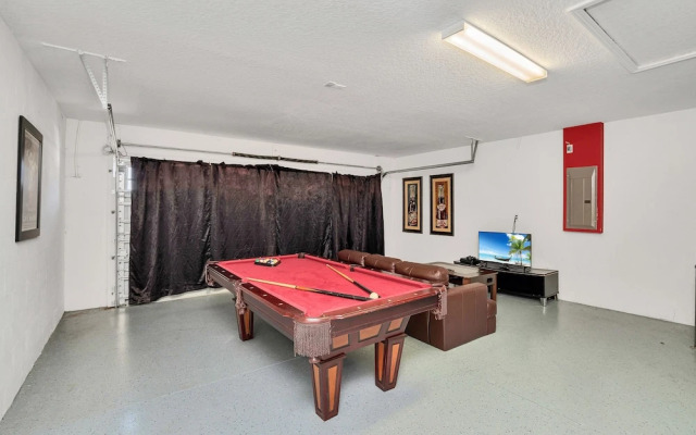 1458 Moon Valley Drive