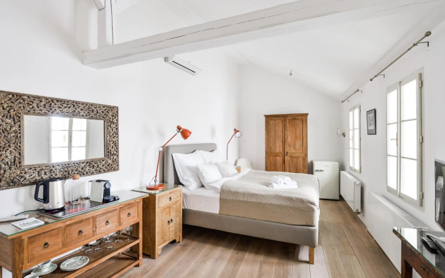 Cozy Quiet Studio At Charles Bridge