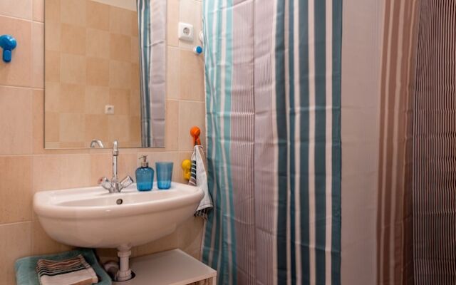 Oktober 6 6 Apartment