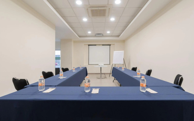 City Express Junior by Marriott Aguascalientes Centro