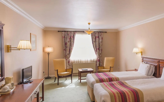 The Harbourview Hotel