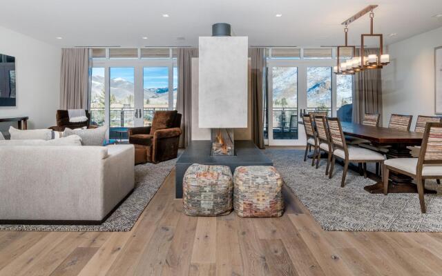 Valley Creek Lodge