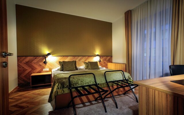 Urban Boutique Hotel