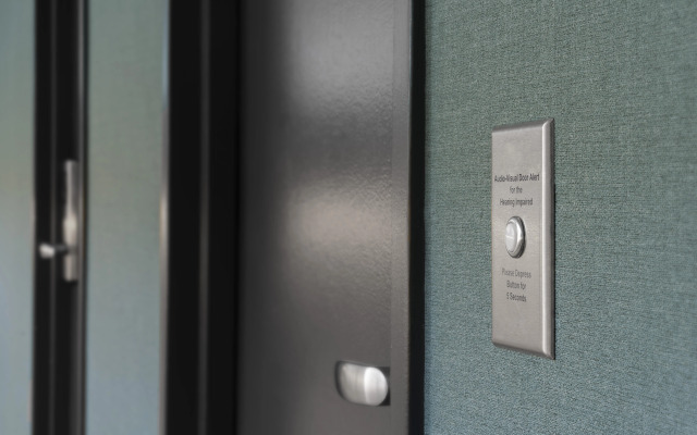 voco Chicago Downtown - Riverwalk by IHG