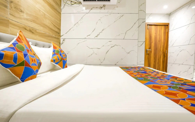 FabHotel Shubham Inn