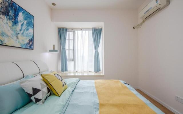 ChengDu JinNiu·ChunXi Road Locals Apartment 00129440