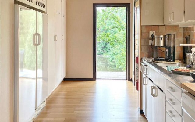 6 Person Holiday Home in Mellerud-by Traum