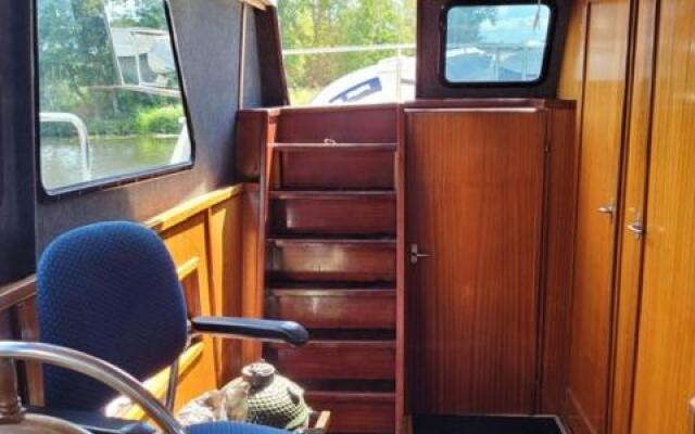 Amsterdam Boat & Breakfast