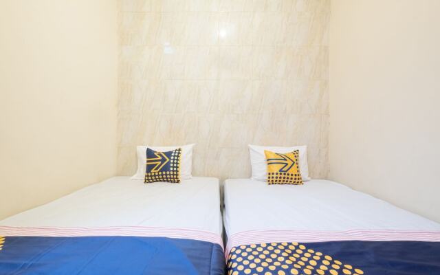 Rumah Nugraha Hotel Syariah by OYO Rooms