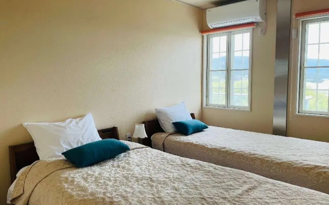 La Krasse Angelroad WEST – Guest Rooms – Tonosho