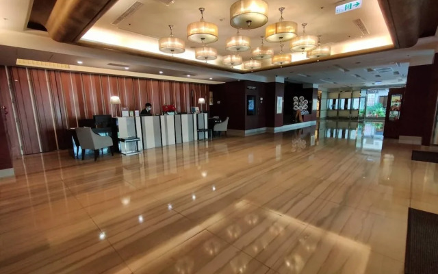 Urban Hotel33