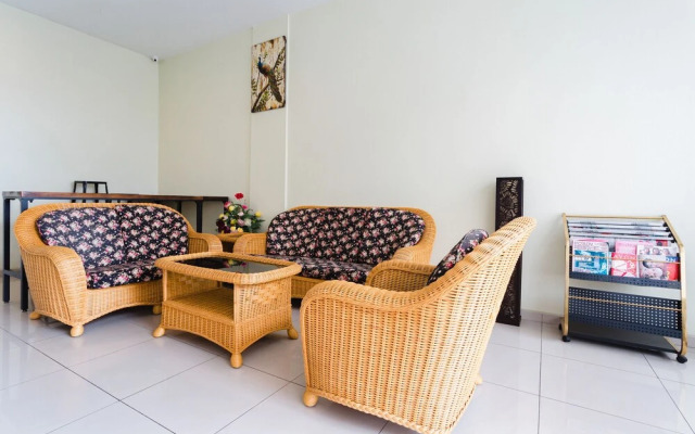 OYO 90153 U Stay Hotel