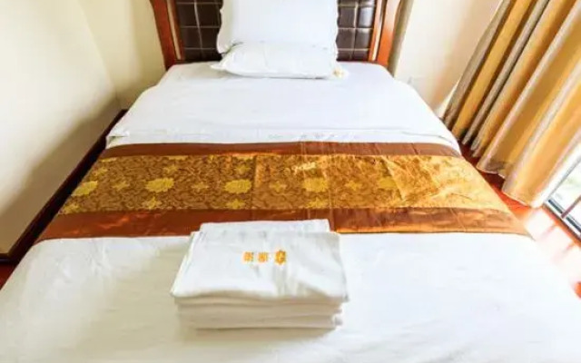 Fanxi Serviced Apartment (Shenzhen Meilin Zhuoyuecheng Branch 2)