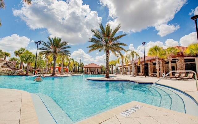 Private Pool Villa W/pool Table, On-site Waterpark