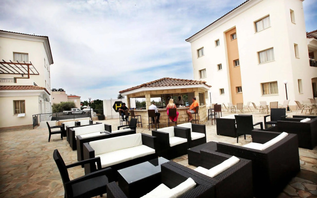 Oracle Exclusive Resort