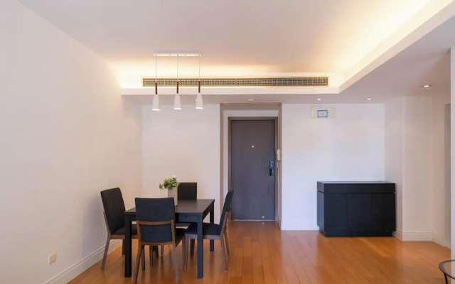 Tyms 1BR 1BA Apt Xujiahui Metro