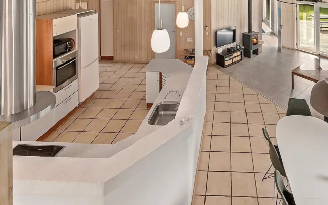 10 Person Holiday Home in Gilleleje-by Traum