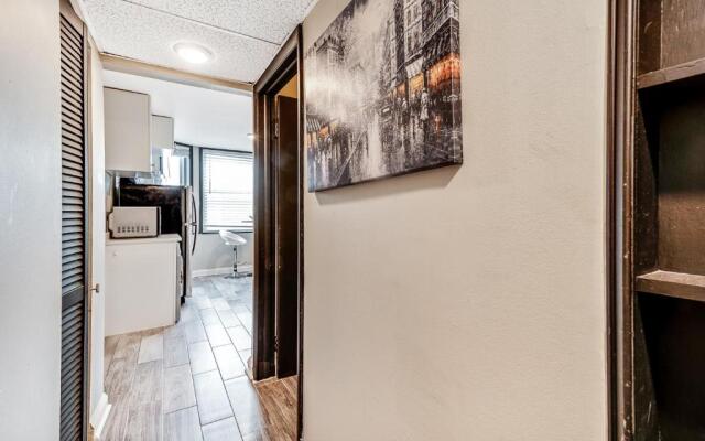 Elevator Newly Renovated Rittenhouse Square 1BR W/D, 3 Blocks to Park!