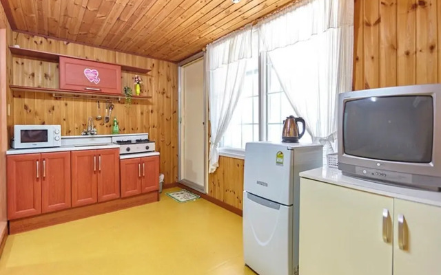 Pocheon Blooming Hill Pension