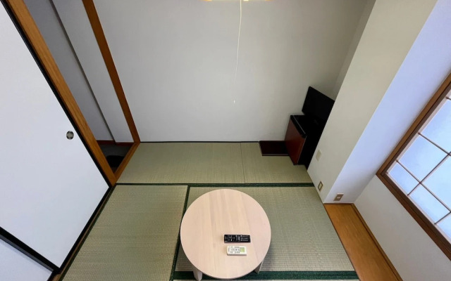 Yuzawa House