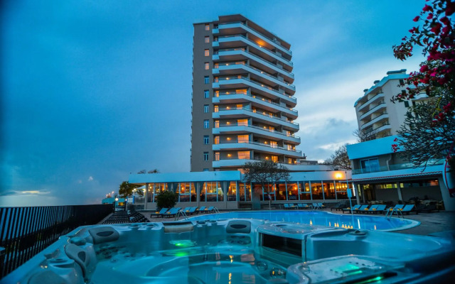 Hotel Duas Torres