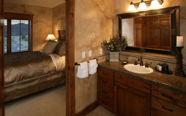 Highmark Steamboat Luxury Condominiums