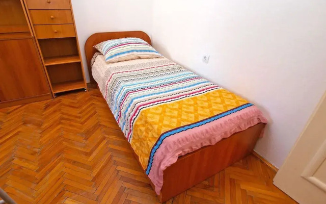 Apartment 1341